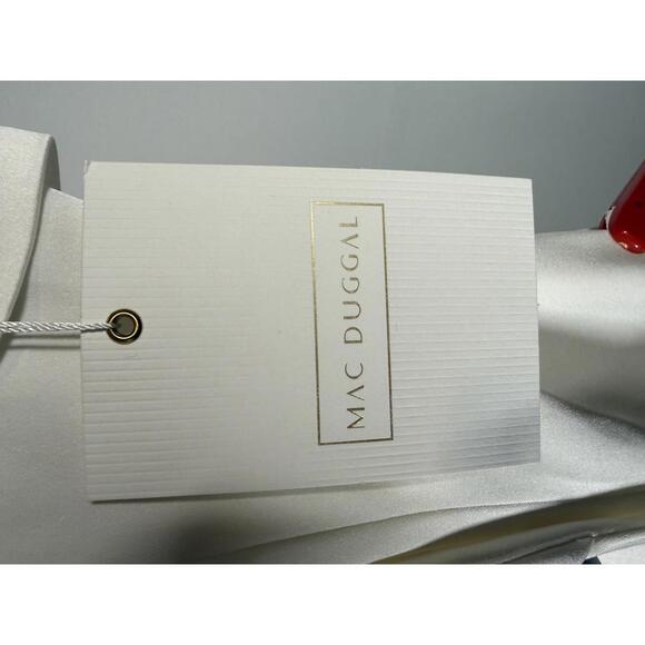 Mac Duggal One Sleeve Tuxedo Dress White Size 2 NWT - Picture 7 of 11